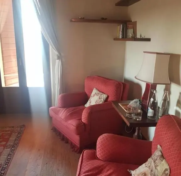 バルコニー付きジュニアスイート, Casale La Meridiana