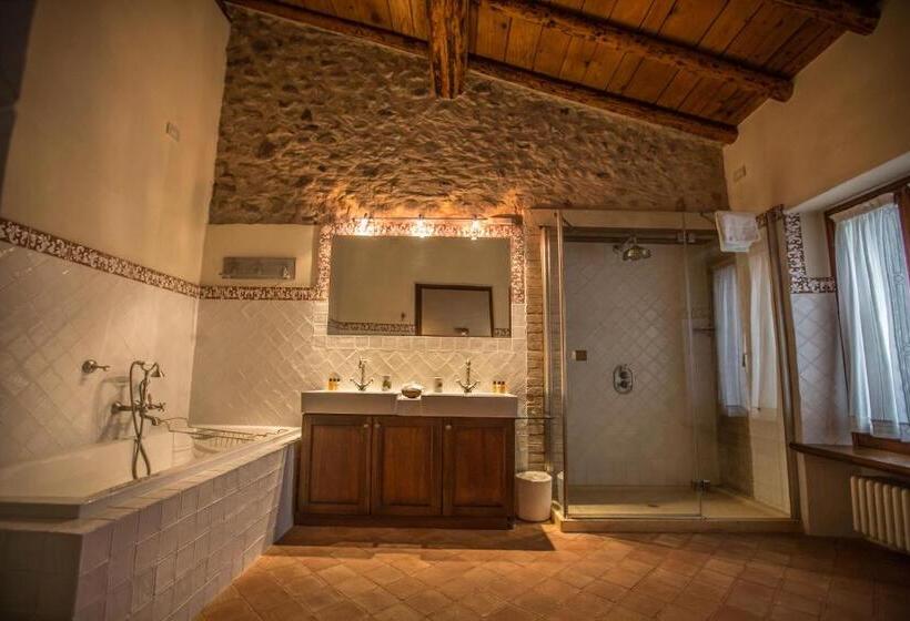 Полулюкс с Балконом, Casale La Meridiana