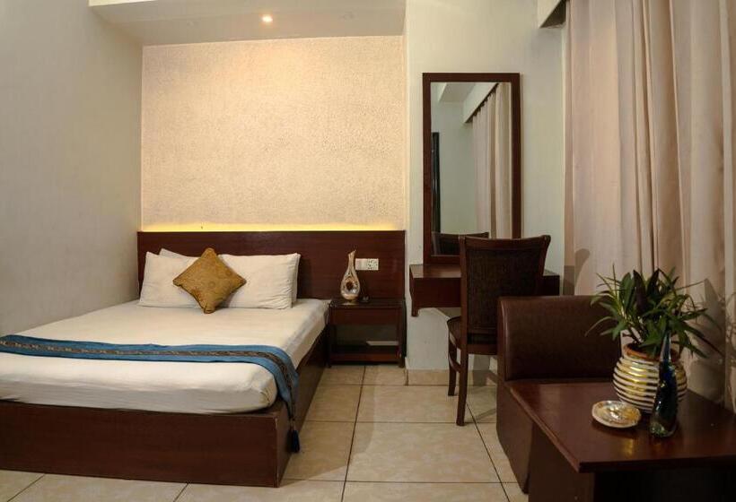 اتاق لوکس خانوادگی, Laguna Beach Hotel & Resort