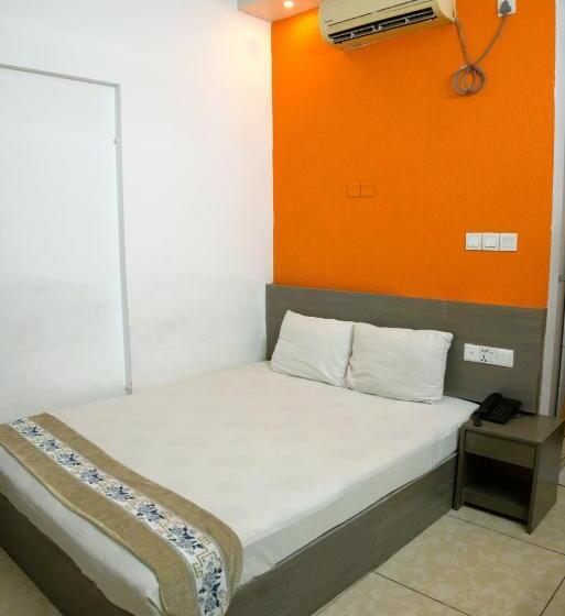 اتاق لوکس, Laguna Beach Hotel & Resort