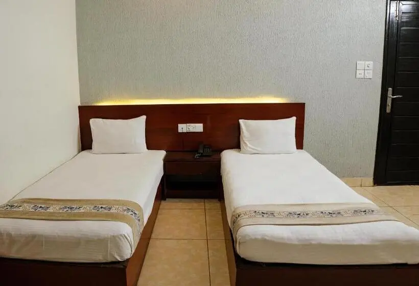 اتاق خانوادگی, Laguna Beach Hotel & Resort