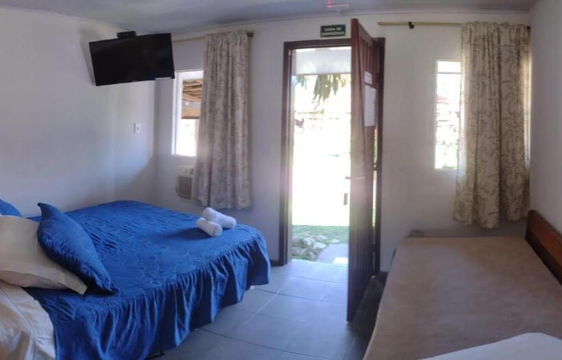 スタンダードトリプルルーム, Pousada E Restaurante Dona Siroba