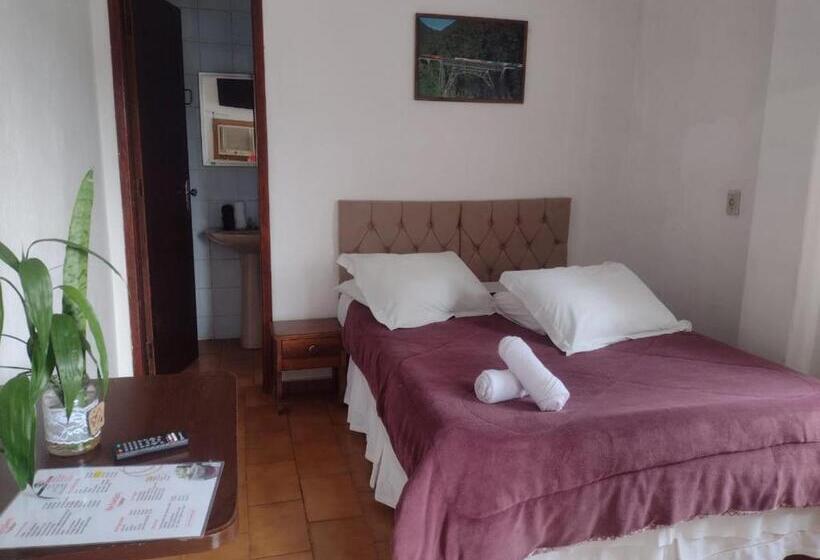 סוויטה, Pousada E Restaurante Dona Siroba