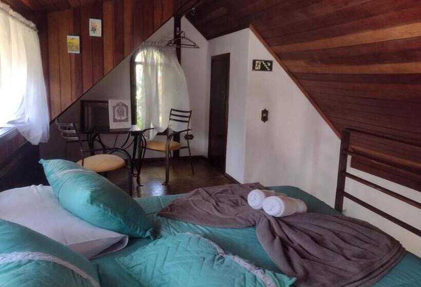 샬레, Pousada E Restaurante Dona Siroba