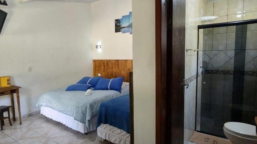 スタンダードトリプルルーム, Pousada E Restaurante Dona Siroba