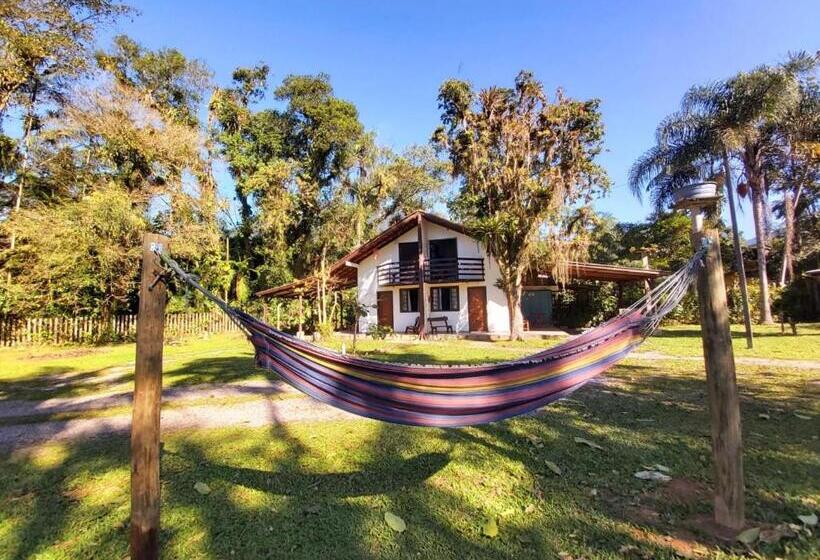 בקתת חדר, Pousada E Restaurante Dona Siroba