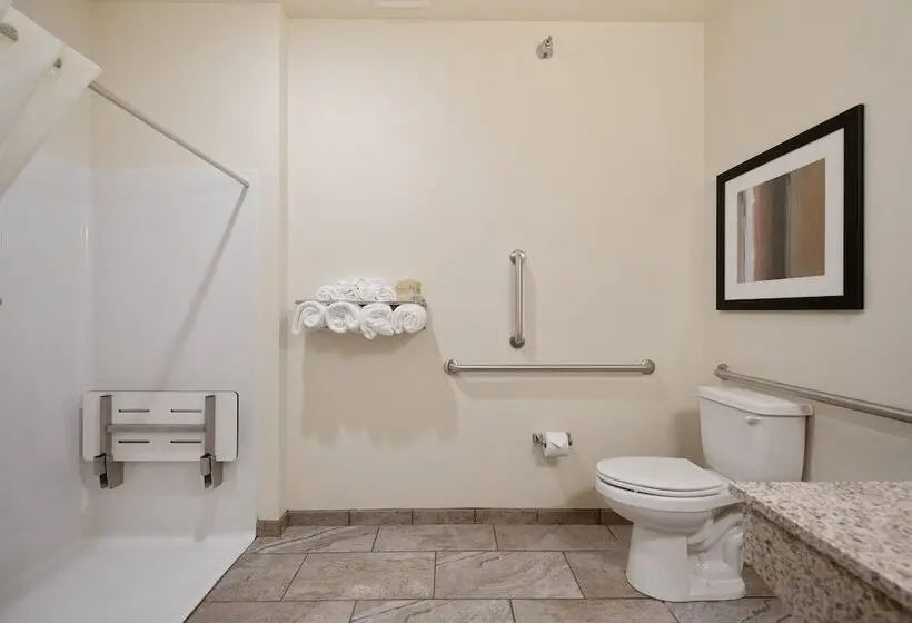 スイート, Cobblestone Hotel & Suites   Austin