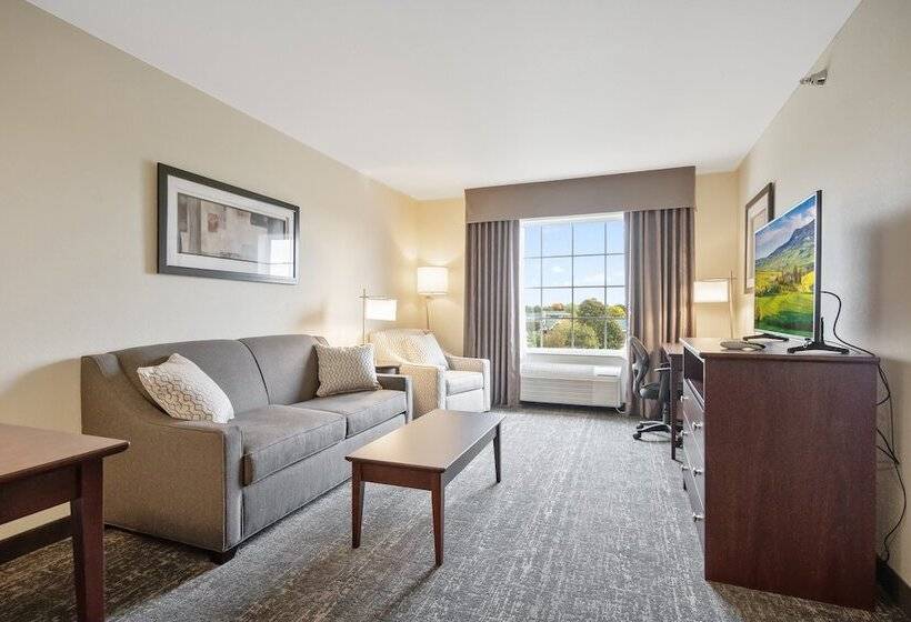 스위트, Cobblestone Hotel & Suites Austin