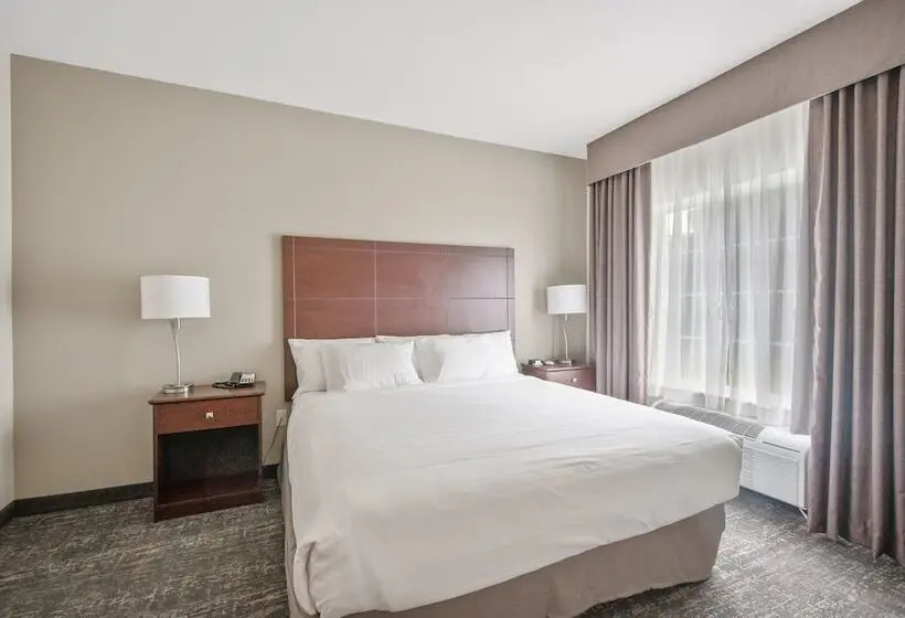 スイート, Cobblestone Hotel & Suites   Austin