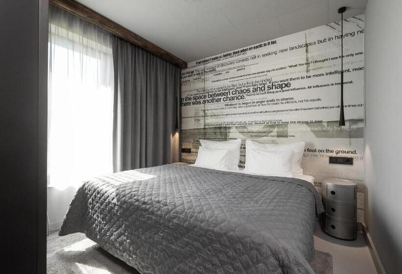 Апартаменты 2 Спальни с Террасой, Going Triple A Apartments East