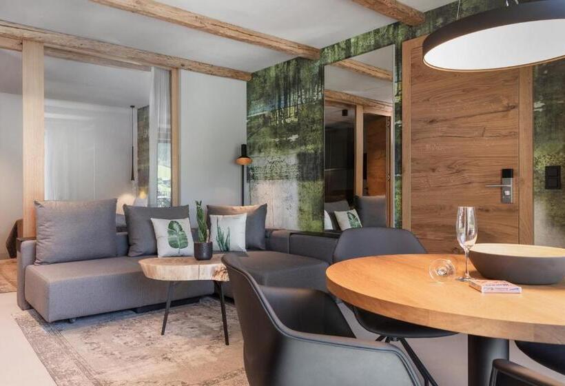１ベッドルームアパートメント, Going Triple A Apartments East