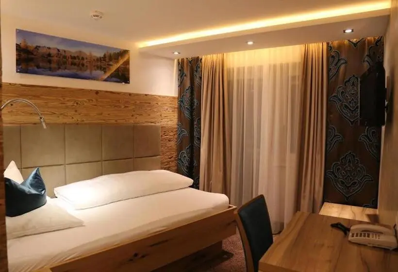 Habitación Estándar Individual con Balcón, Vogt