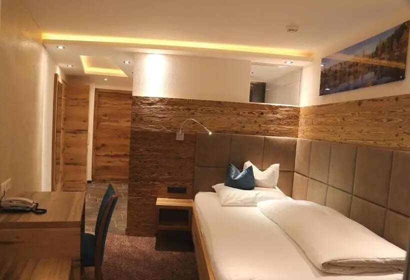 Habitación Estándar Individual con Balcón, Vogt