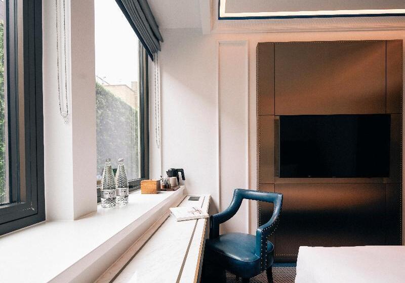 Номер Стандарт, Page8, Page Hotels