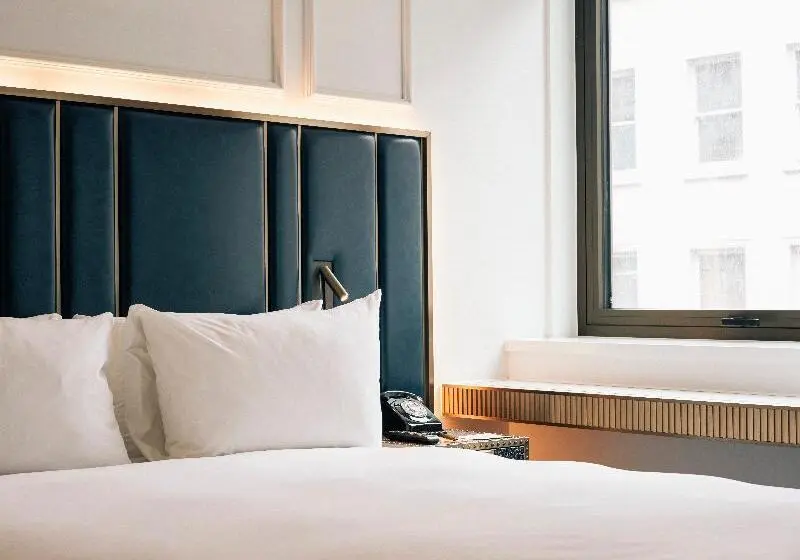 スーペリアールーム, Page8, Page Hotels
