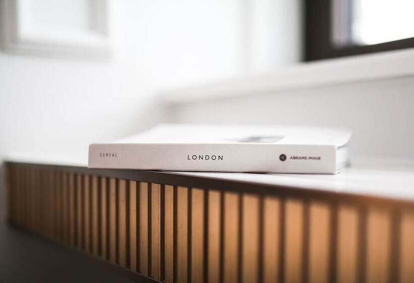 Номер Superior, Page8, Page Hotels