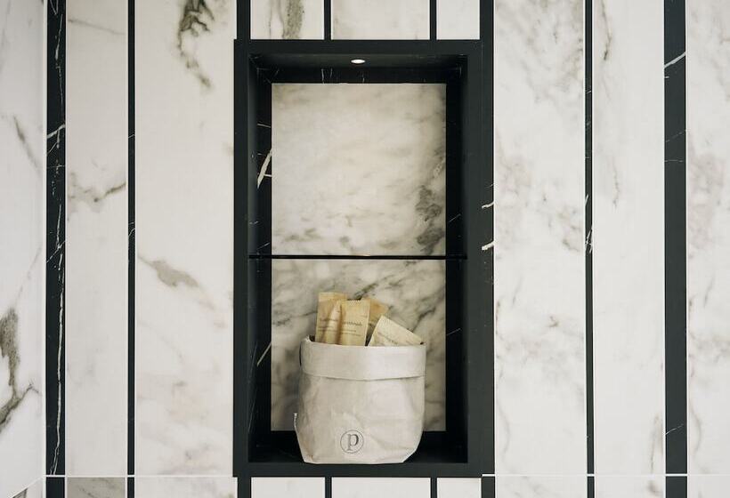 Номер Superior, Page8, Page Hotels