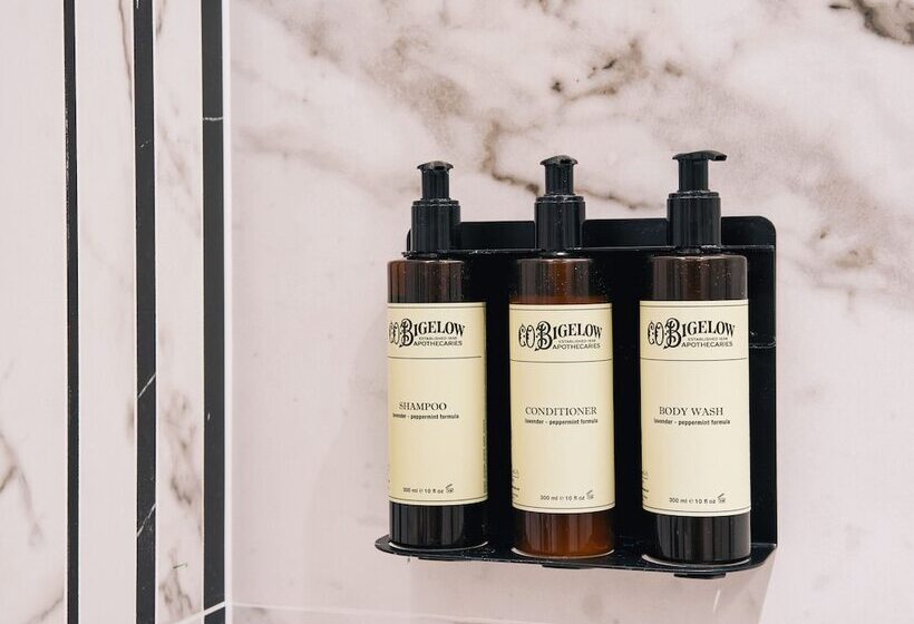 Номер Deluxe, Page8, Page Hotels