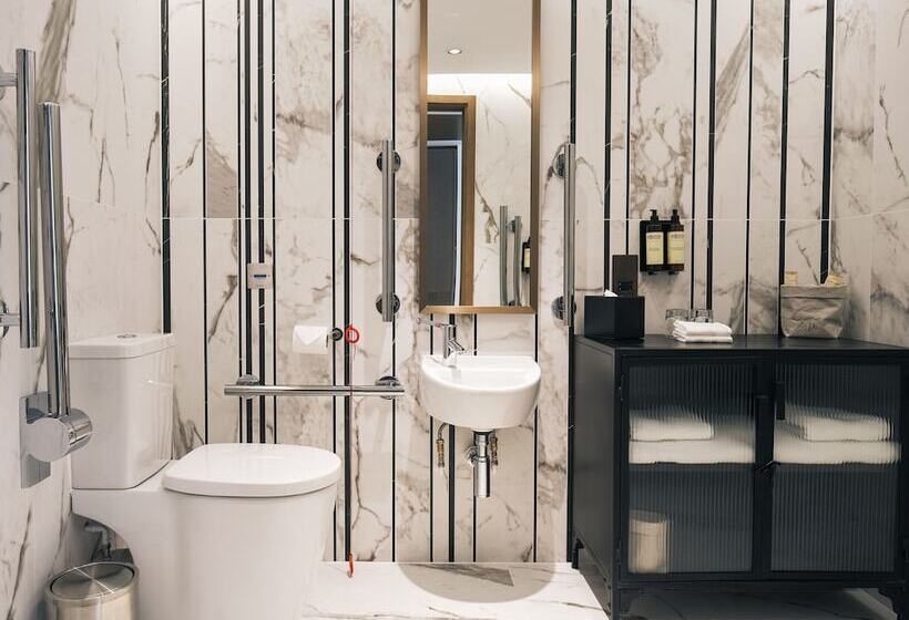 Номер Стандарт Адаптированный для Инвалидов, Page8, Page Hotels