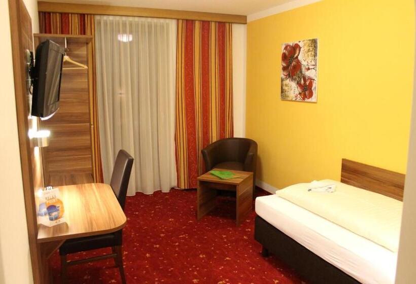 スタンダードシングルルーム, Post