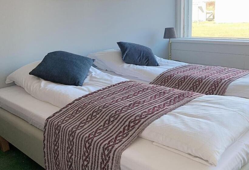 חדר משפחתי, Isfjorden Turisthotell & Motell