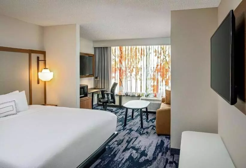 سوئیت با تخت بزرگ, Fairfield Inn By Marriott Bangor