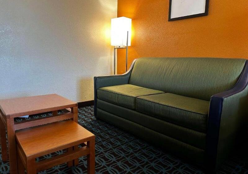 스위트 킹사이즈 침대, Best Western Plus Fenton