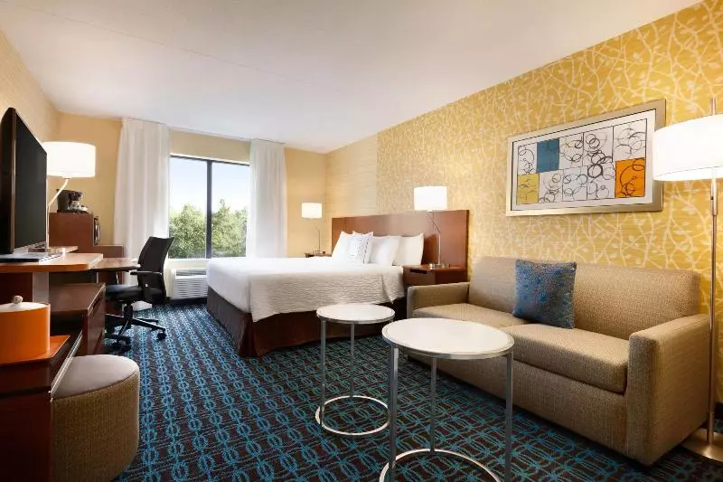 キングサイズベッドのスタンダードルーム, Fairfield Inn Philadelphia Valley Forge/king Of Prussia