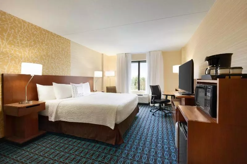 キングサイズベッドのスタンダードルーム, Fairfield Inn Philadelphia Valley Forge/king Of Prussia