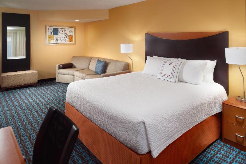 חדר סטנדרט עם מיטת קינג, Fairfield Inn & Suites Clarksville