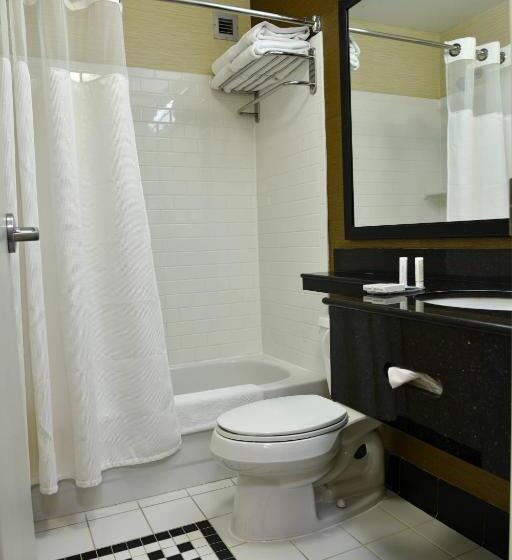 Номер Стандарт 2 Двуспальные Кровати, Fairfield Inn Hartford Airport