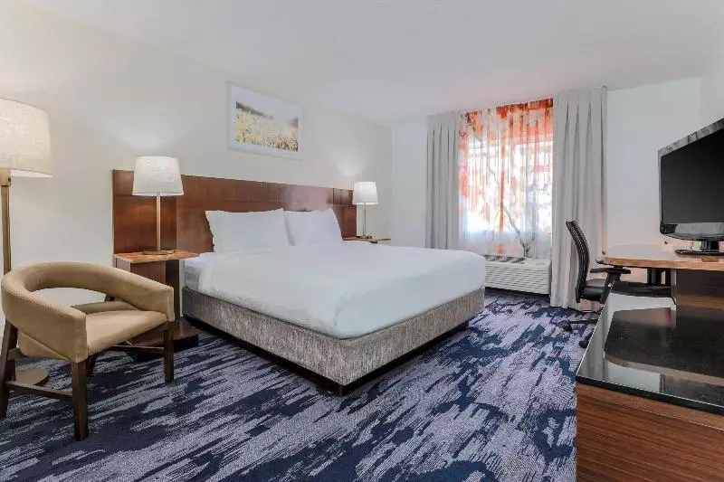 اتاق استاندارد با تخت بزرگ, Fairfield Inn & Suites Houston Westchase