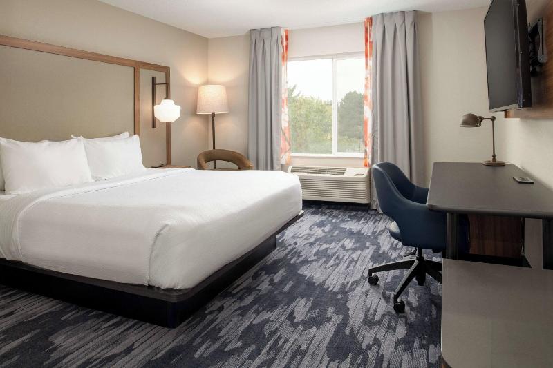 스탠다드 룸 킹사이즈 침대, Fairfield Inn Spokane Downtown
