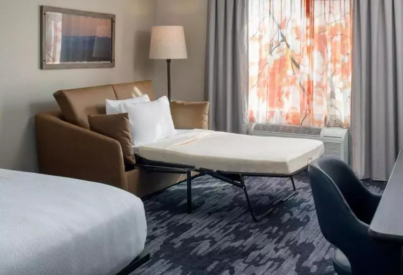 キングサイズベッドのデラックスルーム, Fairfield Inn Spokane Downtown