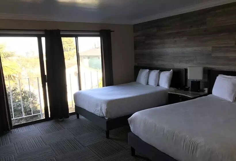 Deluxe-huone, Inn By The Bay Monterey
