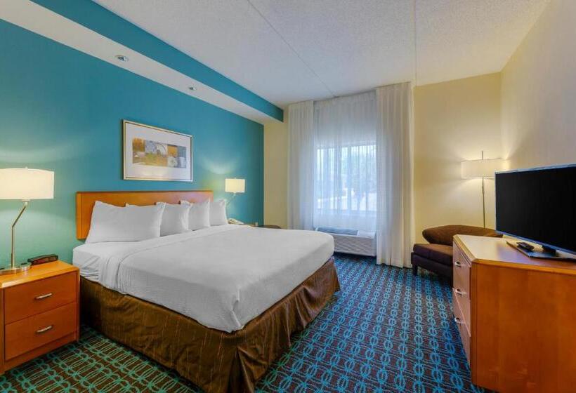Номер Стандарт Кровать Кинг Адаптированный для Инвалидов, Quality Inn & Suites Sandusky