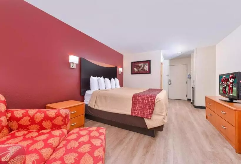 キングサイズベッドのスーペリアルーム, Red Roof Inn & Suites Danville, Il