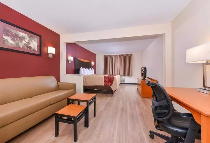 キングサイズベッドのスイートルーム, Red Roof Inn & Suites Danville, Il