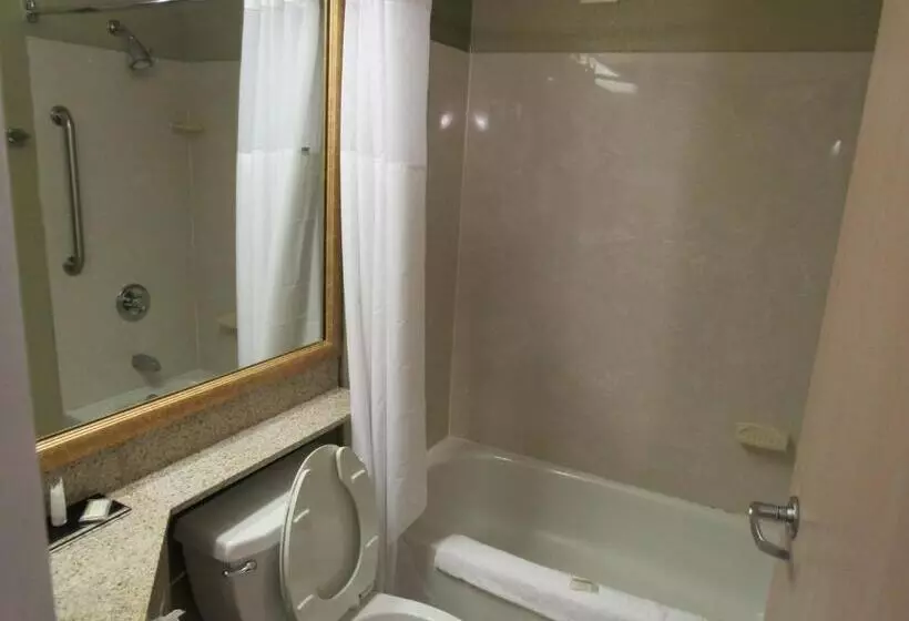 اتاق استاندارد, Super 8 By Wyndham New Cumberland