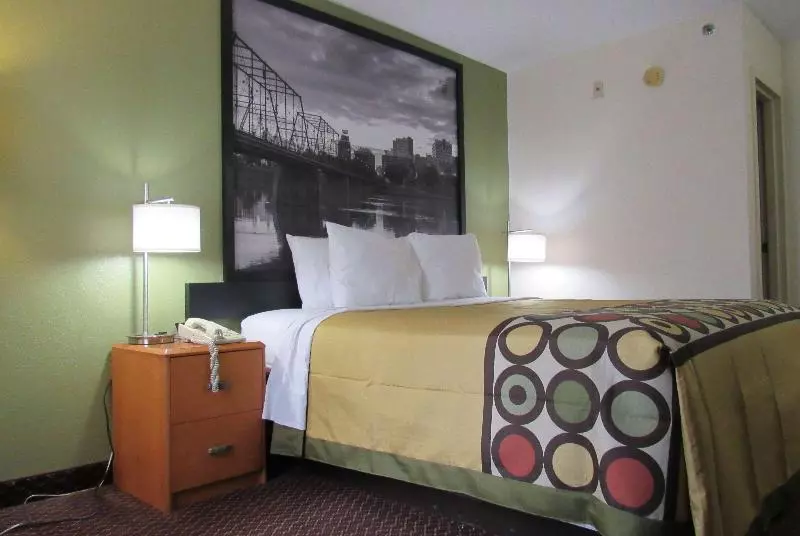 اتاق استاندارد با تخت بزرگ, Super 8 By Wyndham New Cumberland
