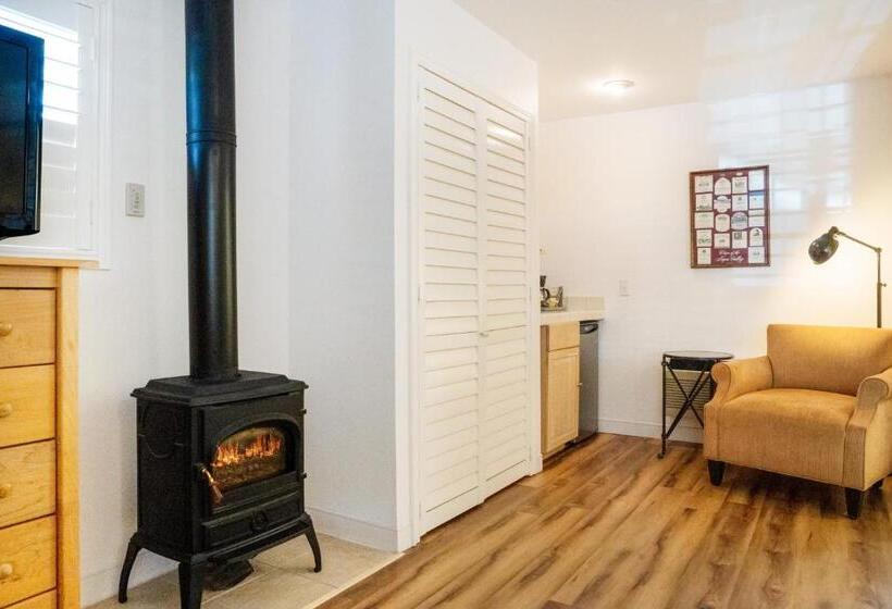 Стандартный Номер Кровать Кинг, The Inn On Pine