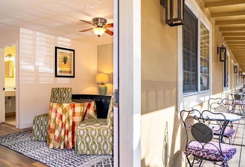 Стандартный Номер Кровать Кинг, The Inn On Pine