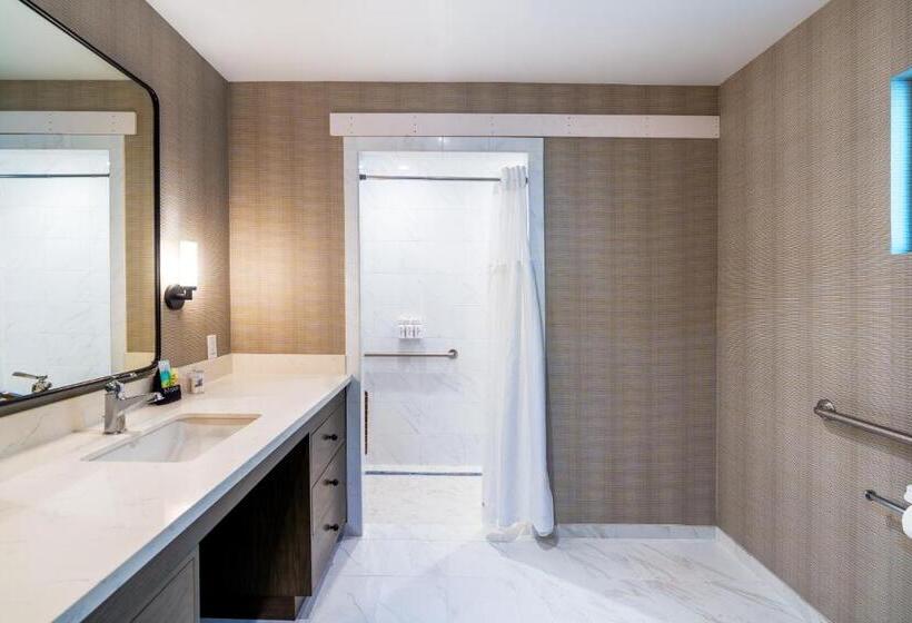 Номер Стандарт Адаптированный для Инвалидов, The Inn On Pine