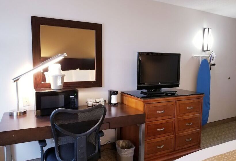 اتاق استاندارد با 2 تخت دوبل, Travelodge By Wyndham Fort Wayne North