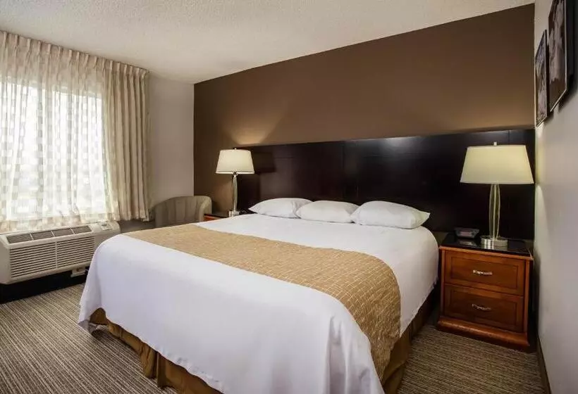 ビジネスルーム, Travelodge By Wyndham Fort Wayne North