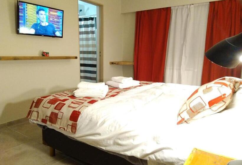 غرفة قياسية, Hostal El Korú