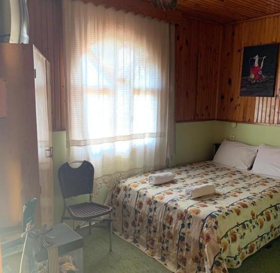 اتاق لوکس یک تخته, Ozenturku