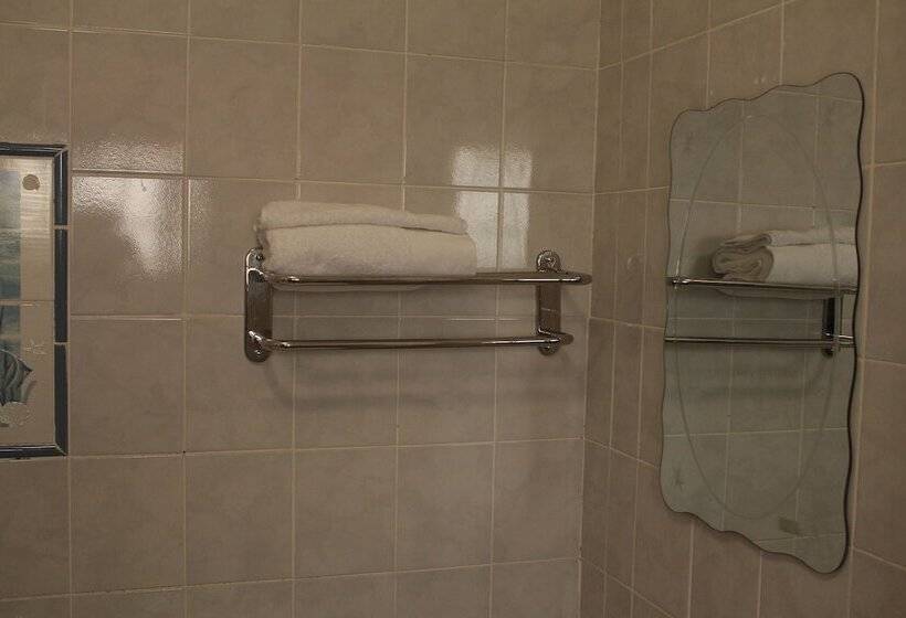 اتاق لوکس, Triple Palms Bed And Breakfast