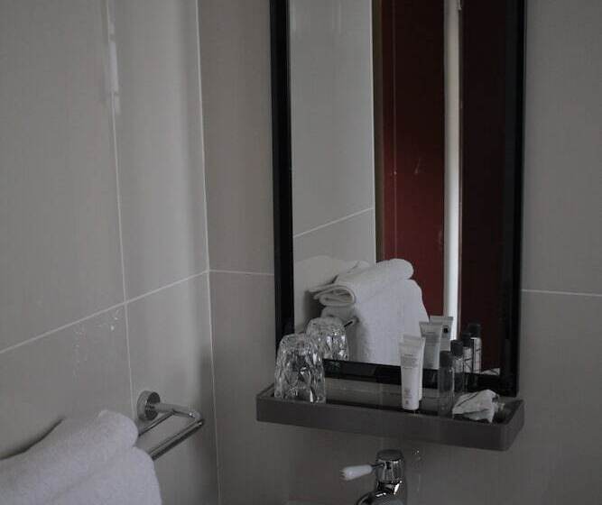 اتاق استاندارد, Triple Palms Bed And Breakfast