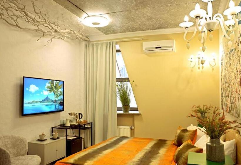 اتاق راحتی, Manna Boutique